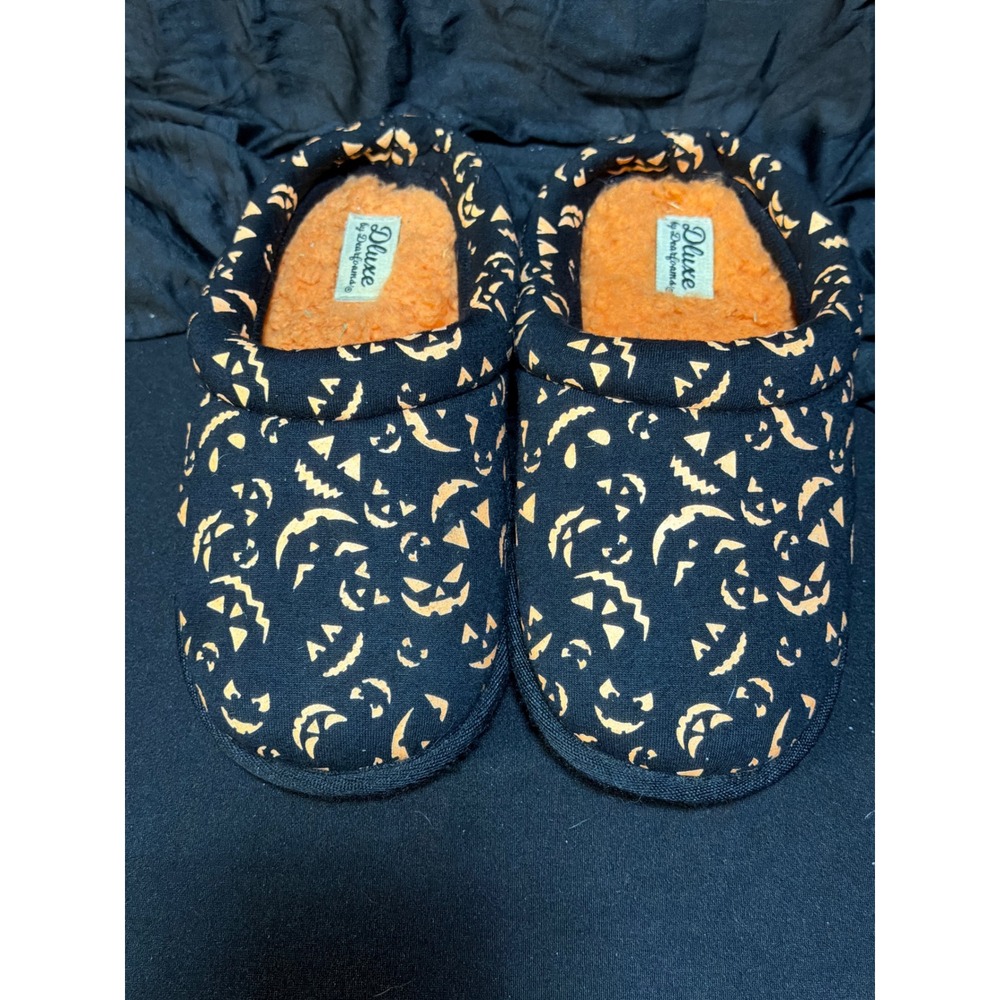 Dluxe by Dearfoams Halloween Jack O Lantern Pumpkin Slippers Black Orange Kids13